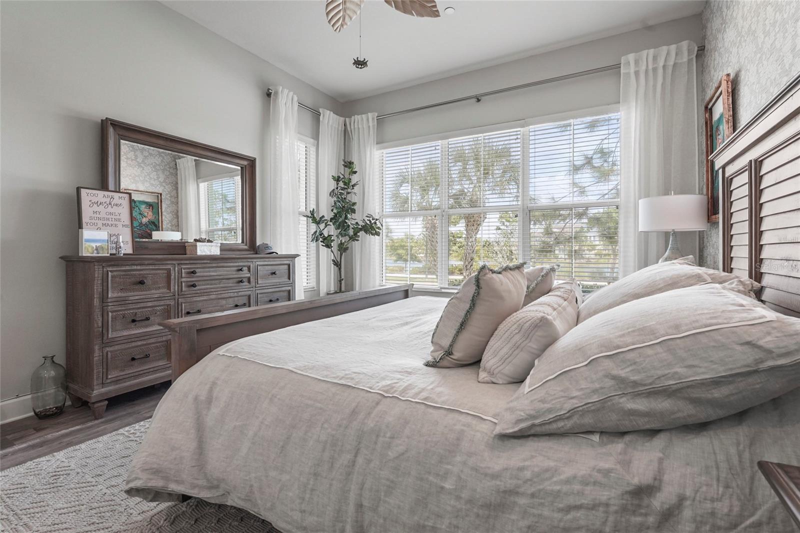EDGEWATER WALK ON HARBOUR ISLE 5-36 - Residential