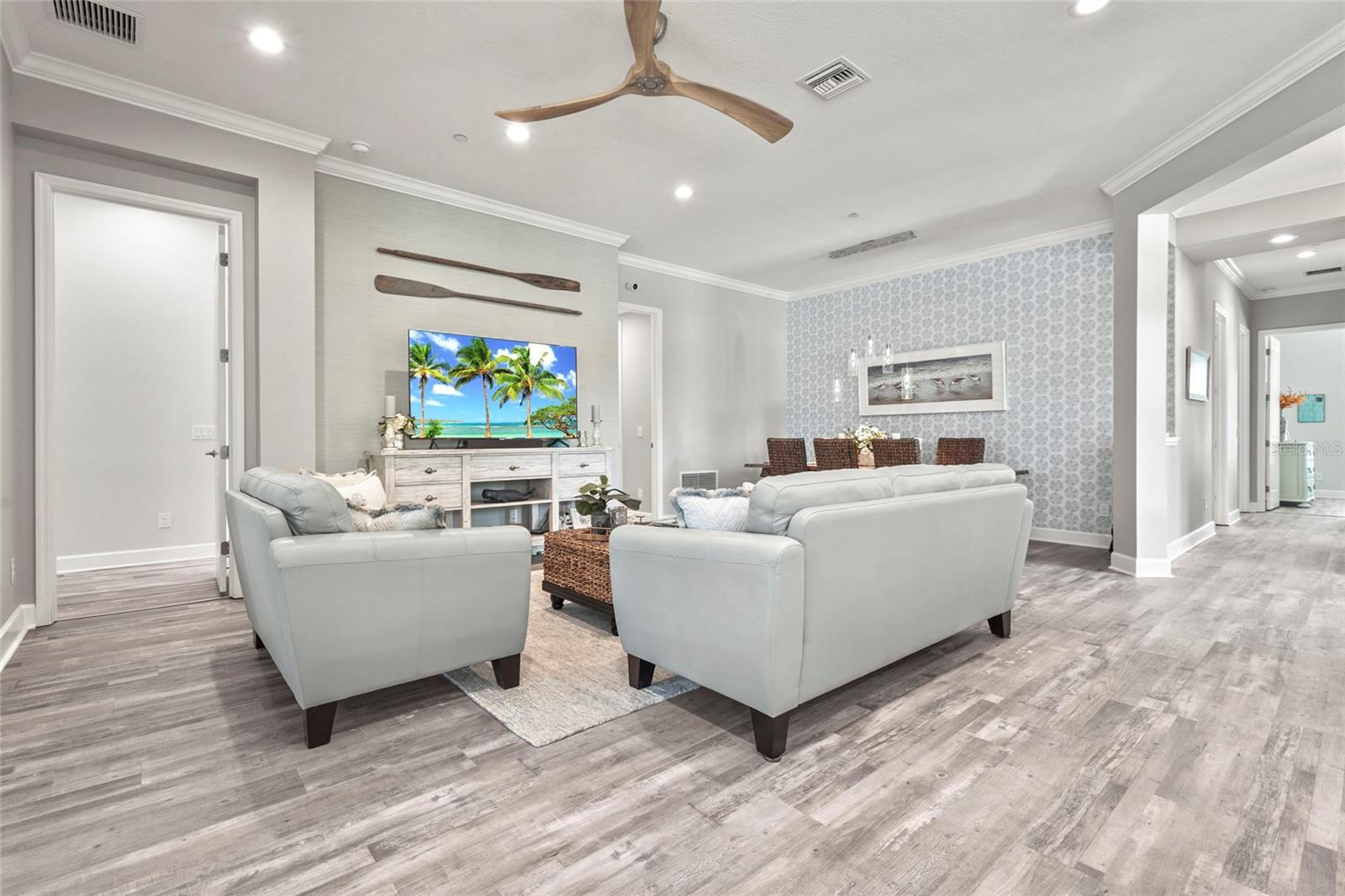 EDGEWATER WALK ON HARBOUR ISLE 5-36 - Residential