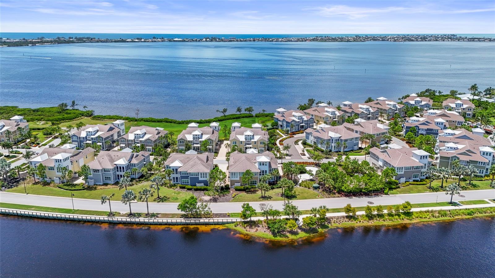 EDGEWATER WALK ON HARBOUR ISLE 5-36 - Residential