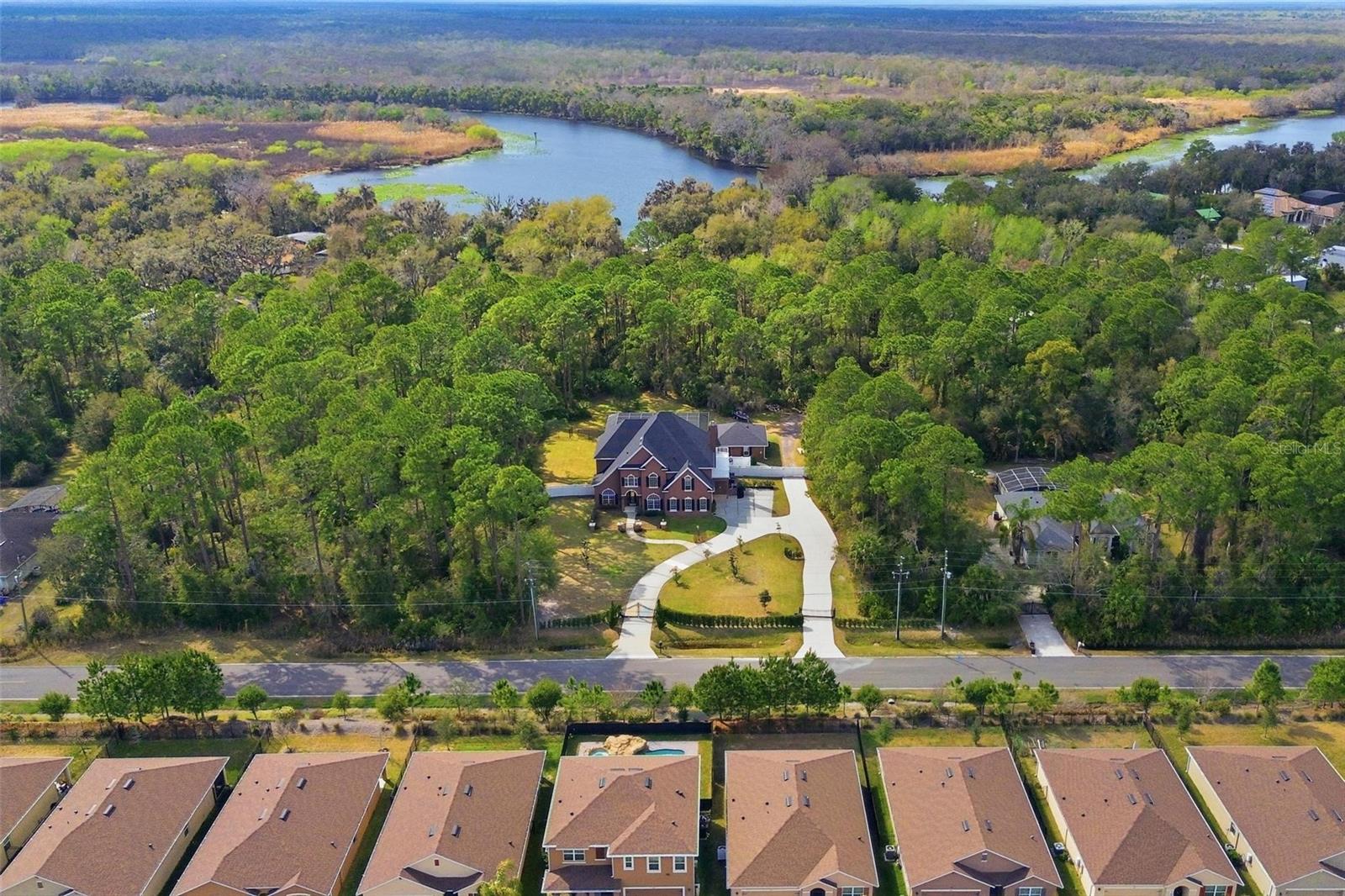 ST JOHNS RIVER ESTATES UNIT 03 - Residential