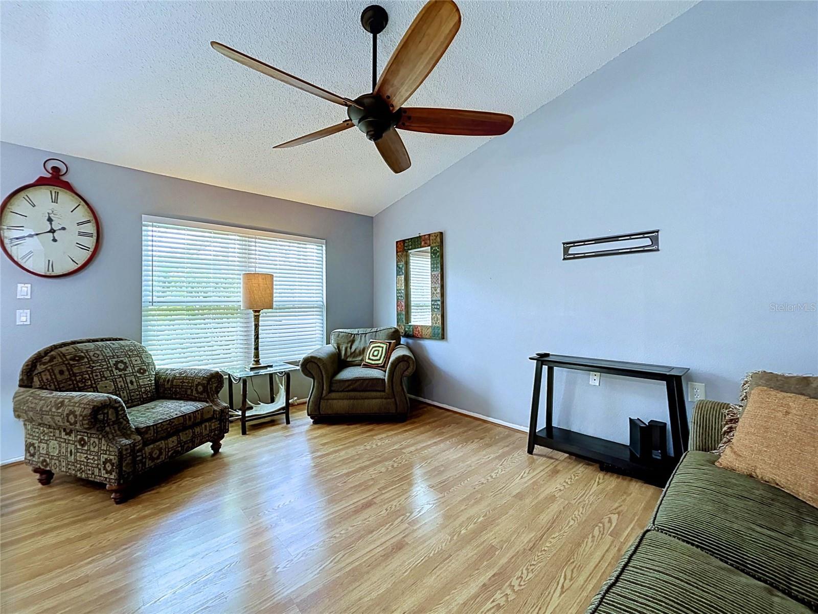 TIMBER GREENS - Residential