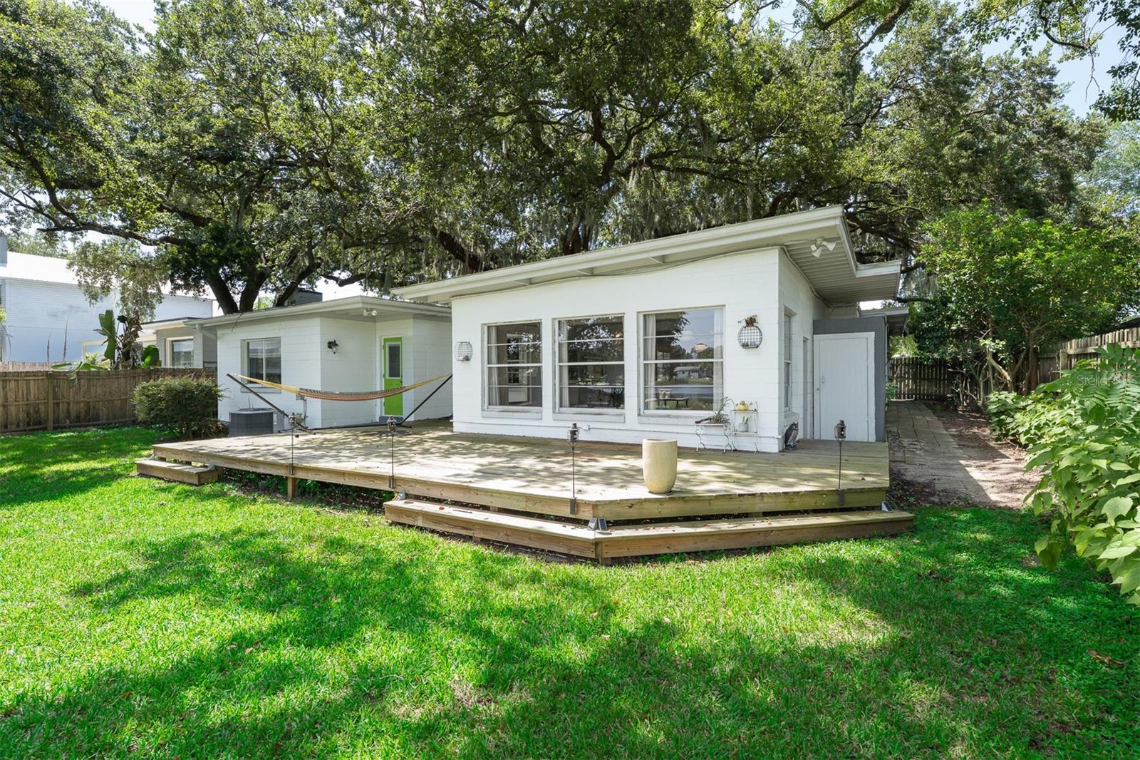 LAKE LAGRANGE TERRACE - Residential