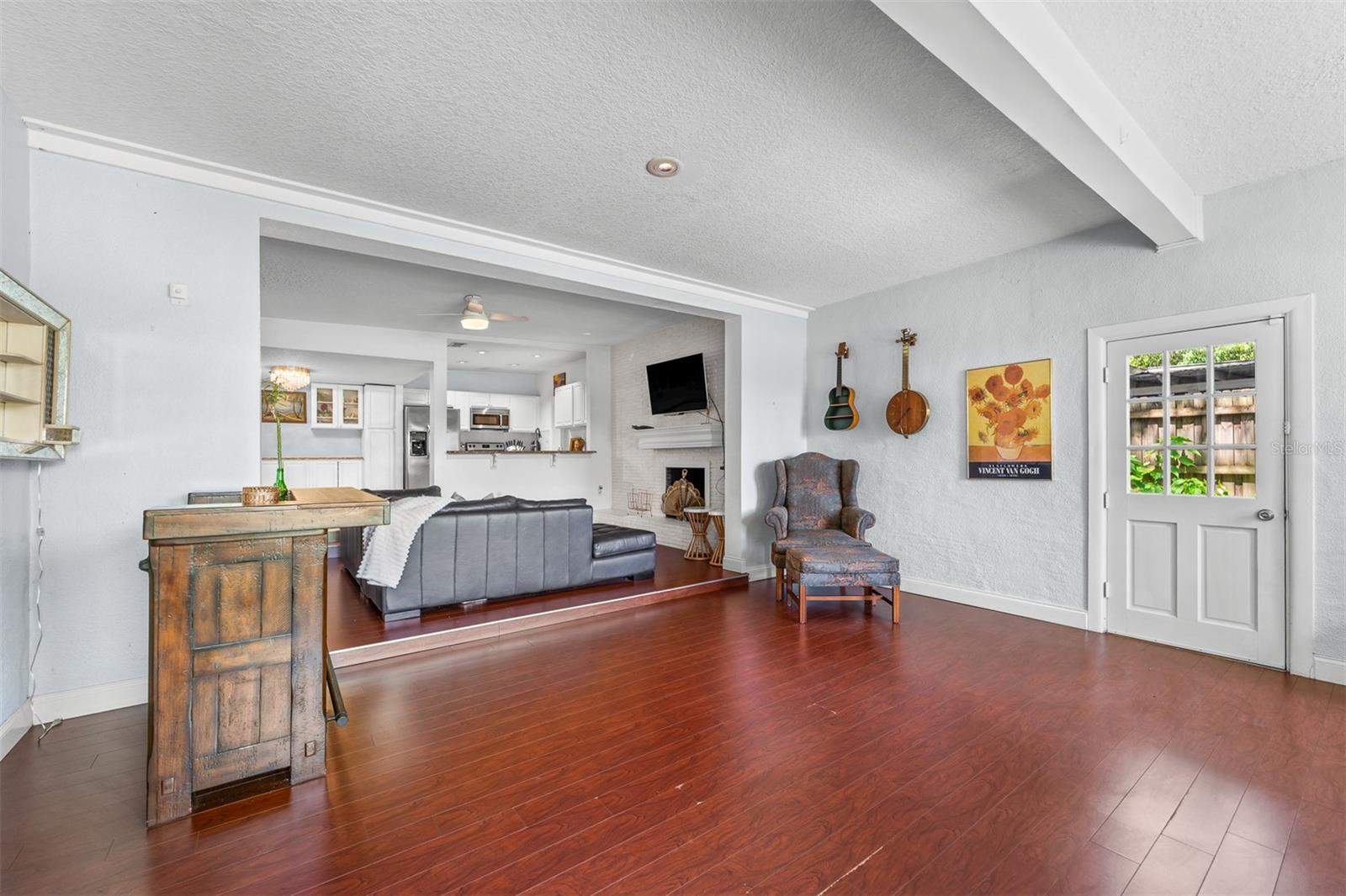 LAKE LAGRANGE TERRACE - Residential