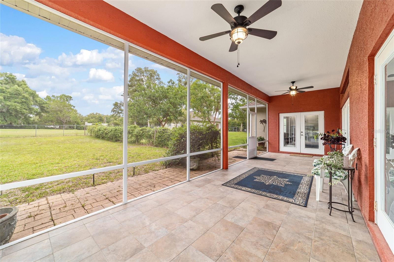 ROLLING RANCHETTS - Residential