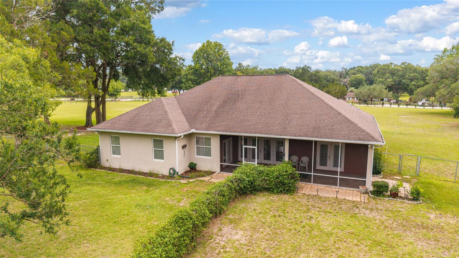 ROLLING RANCHETTS - Residential