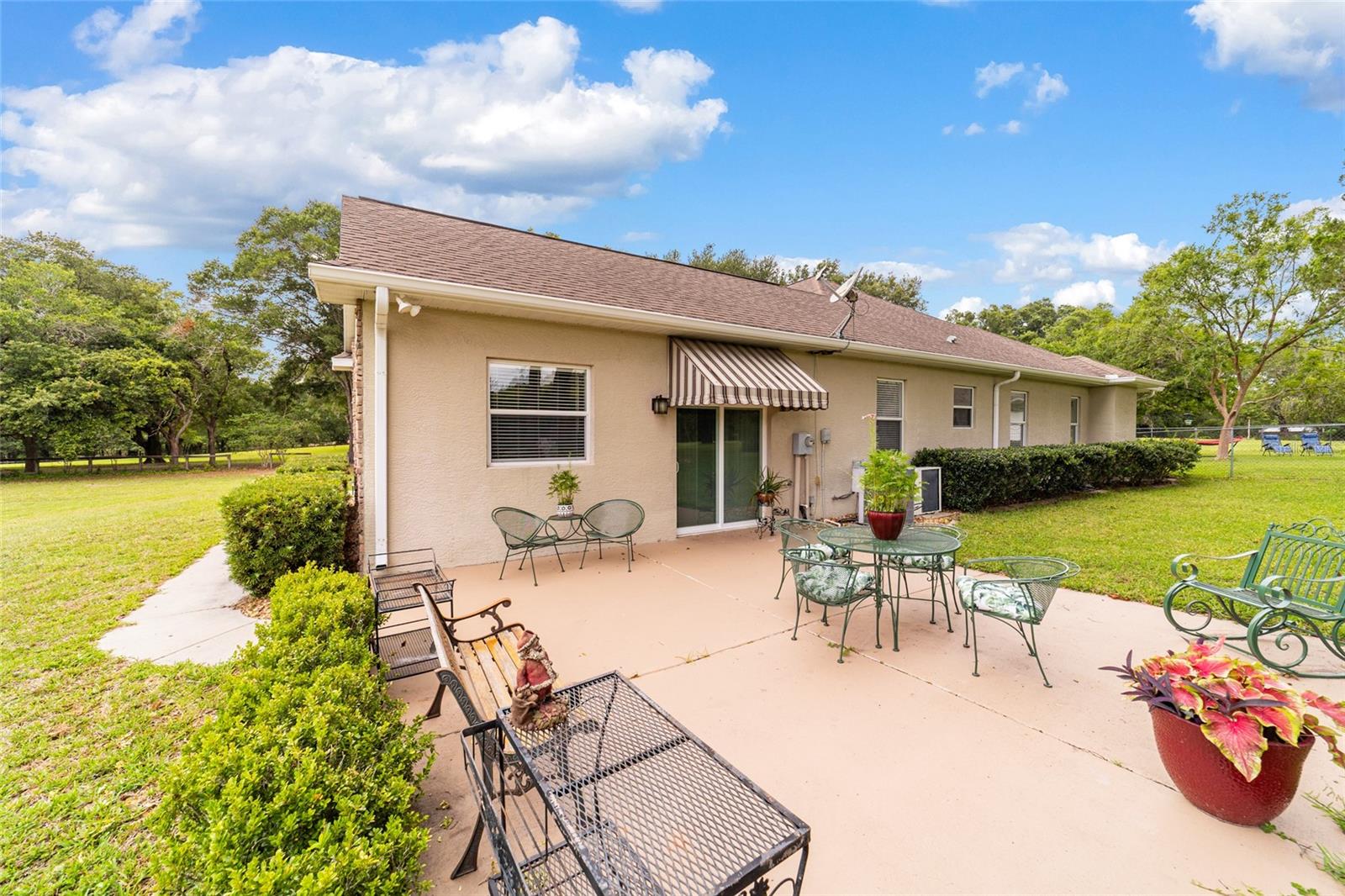 ROLLING RANCHETTS - Residential