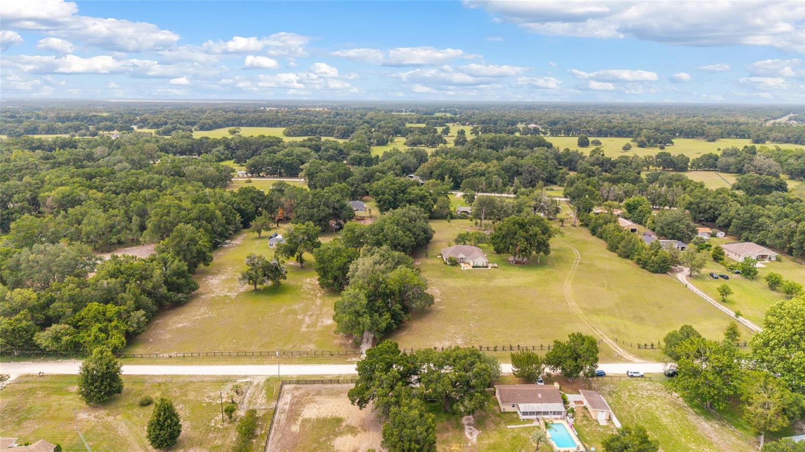 ROLLING RANCHETTS - Residential