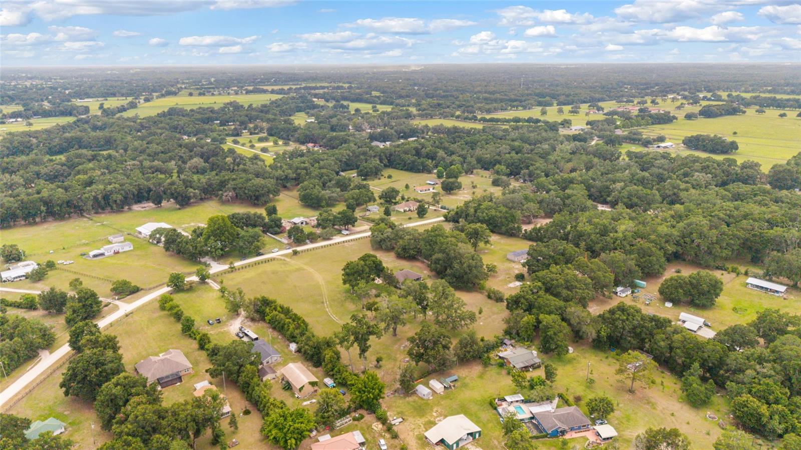 ROLLING RANCHETTS - Residential