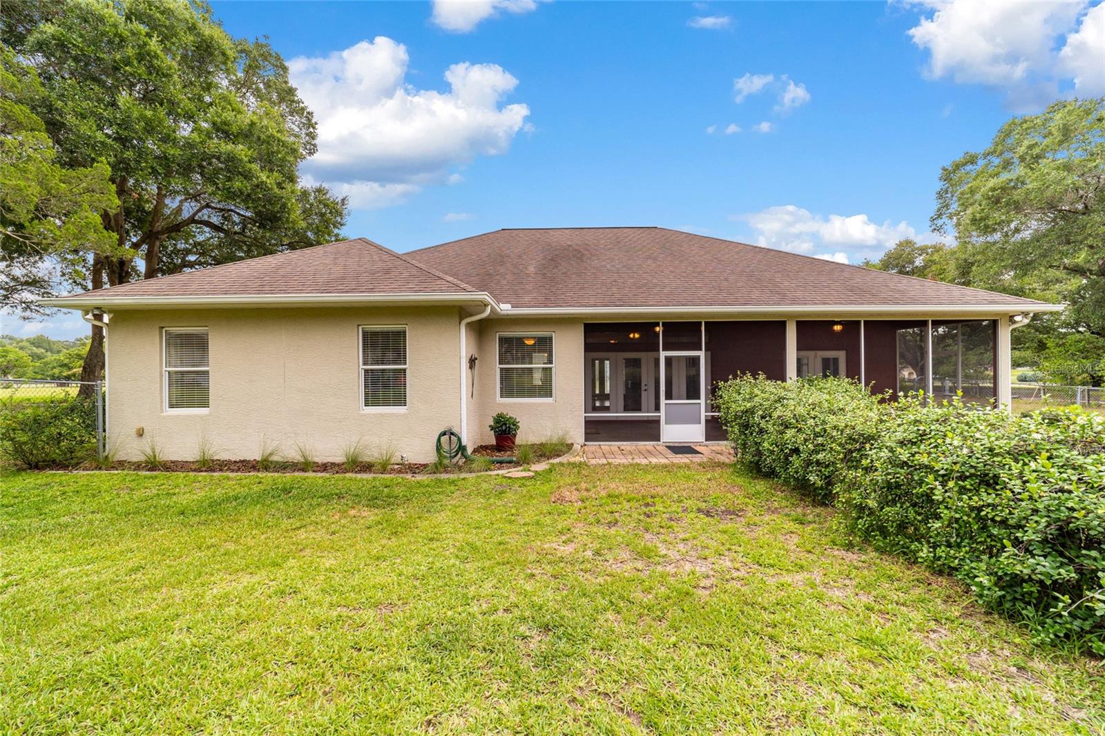 ROLLING RANCHETTS - Residential