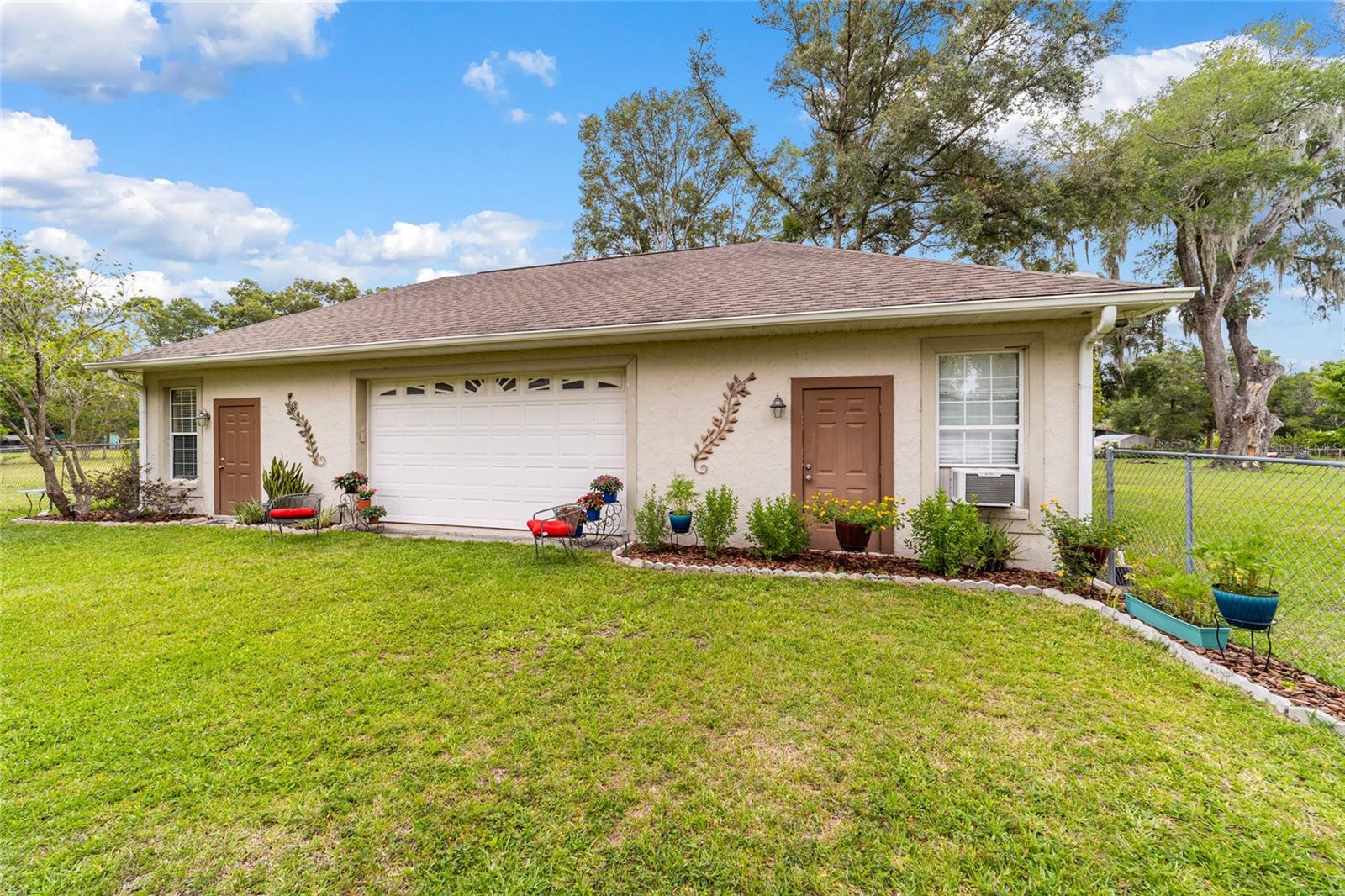 ROLLING RANCHETTS - Residential