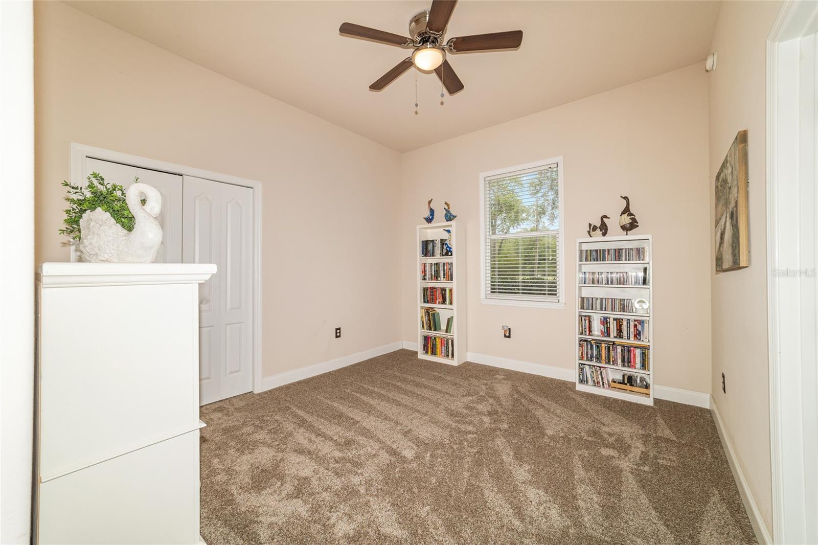 ROLLING RANCHETTS - Residential