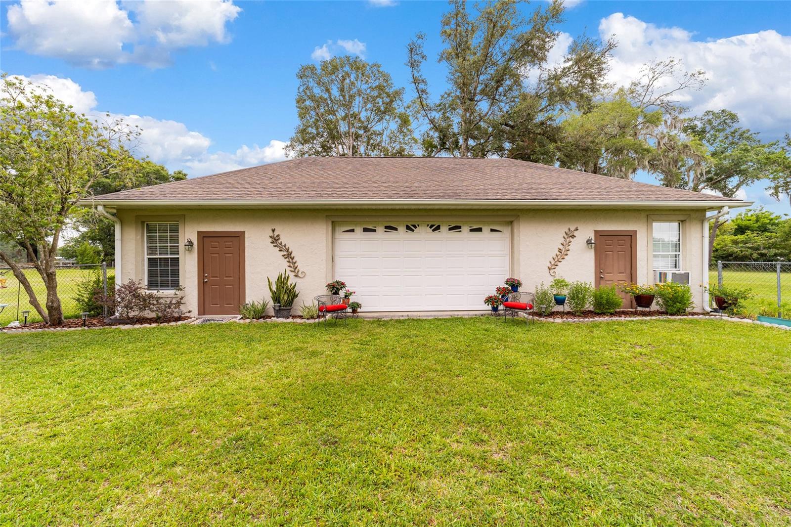 ROLLING RANCHETTS - Residential