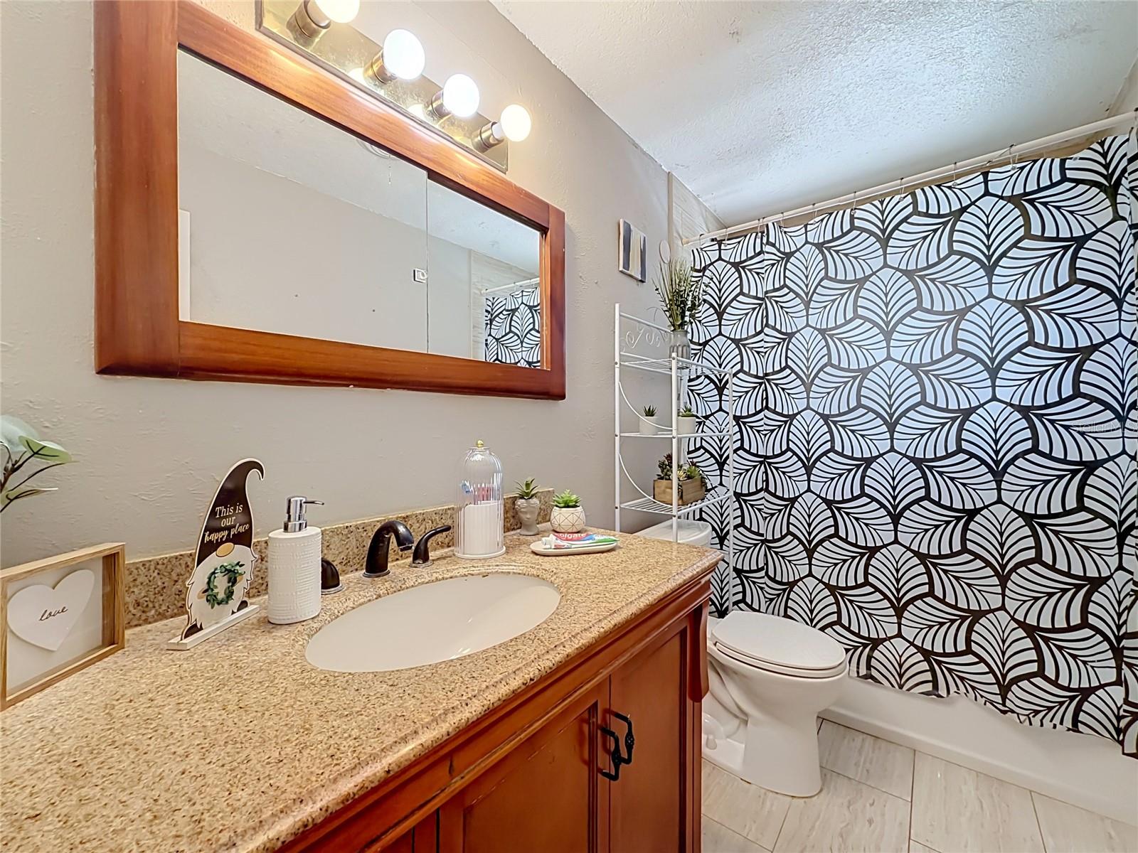 SKY LAKE REP - Residential