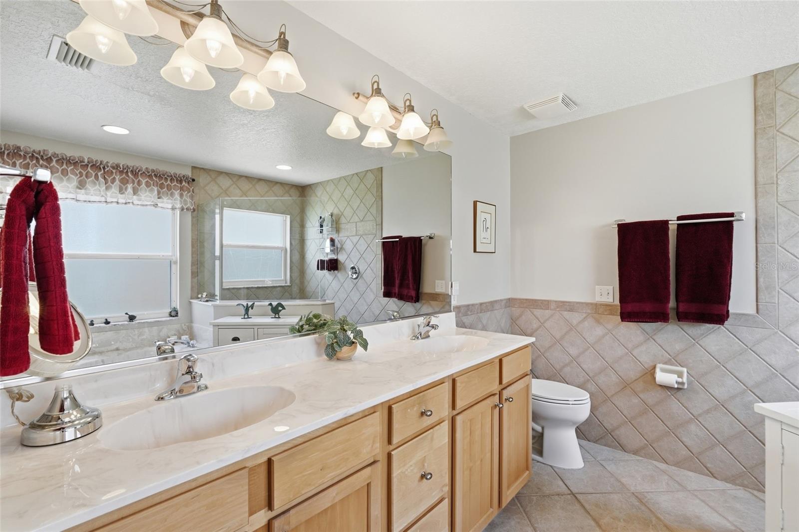 LAKESIDE PLANTATION - Residential