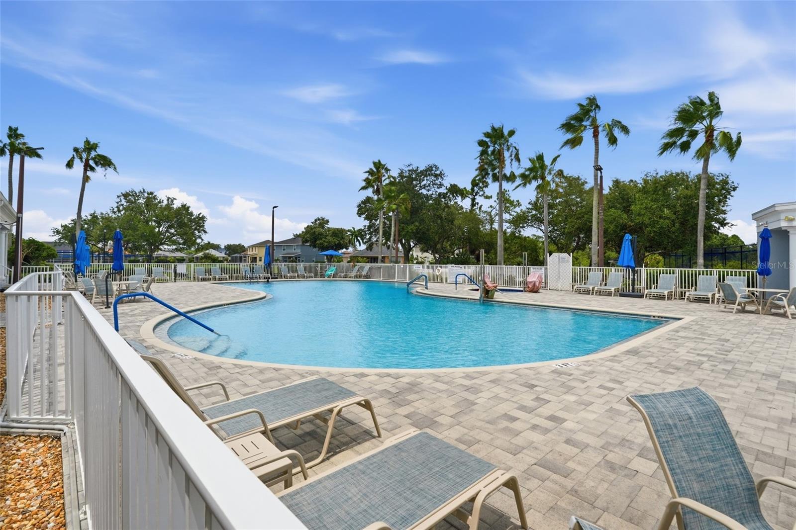 LAKESIDE PLANTATION - Residential