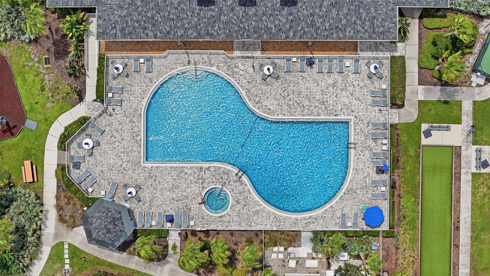 LAKESIDE PLANTATION - Residential