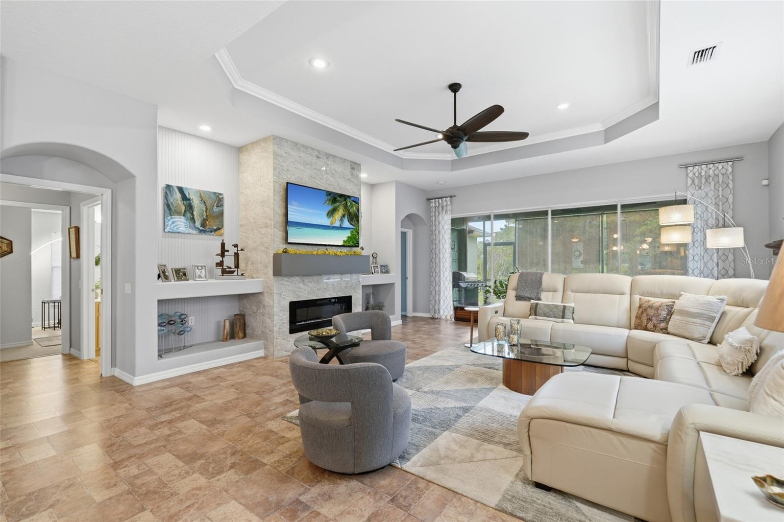 LAKESIDE PLANTATION - Residential