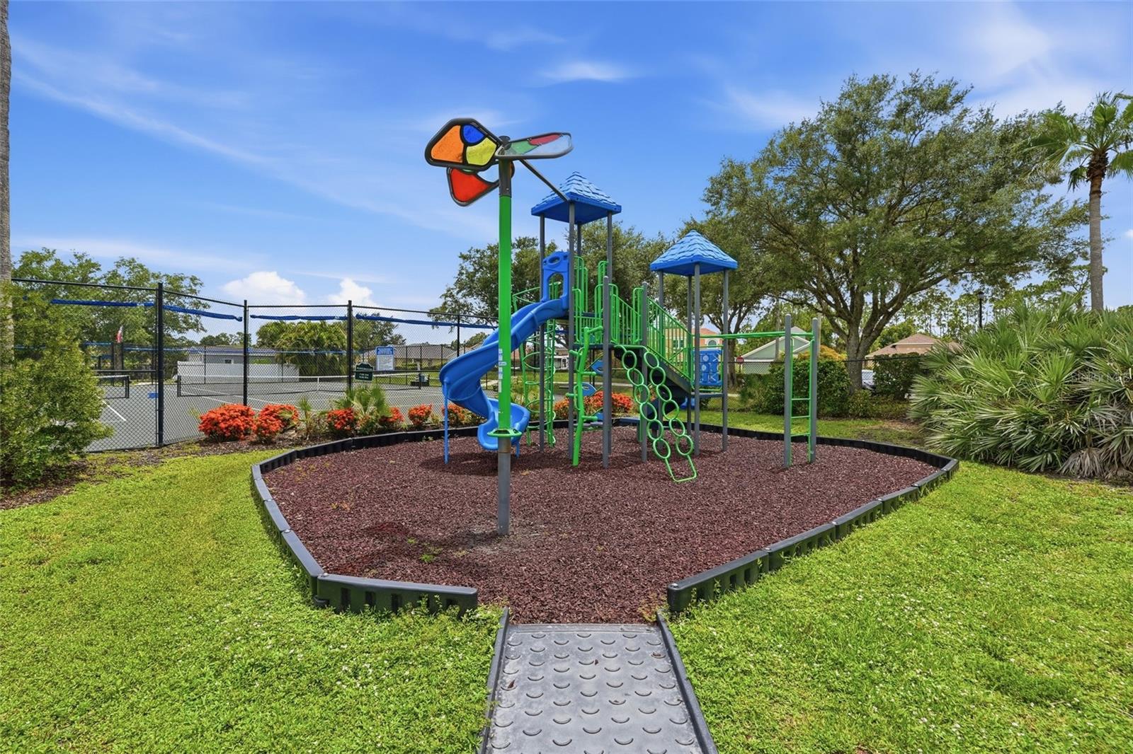 LAKESIDE PLANTATION - Residential