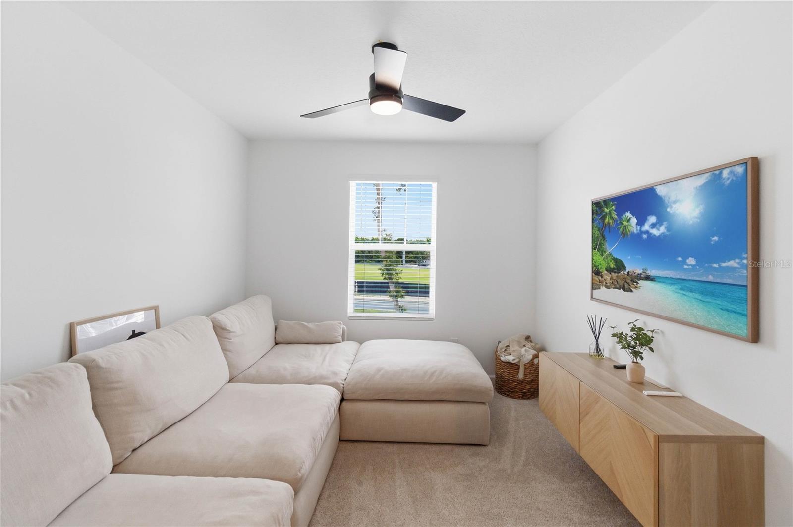 HICKORY GROVE TWNHMS - Residential