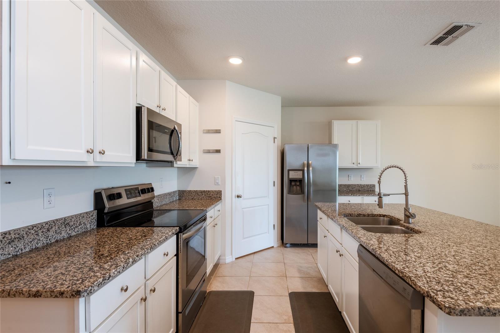 MURANO AT WESTSIDE - Residential