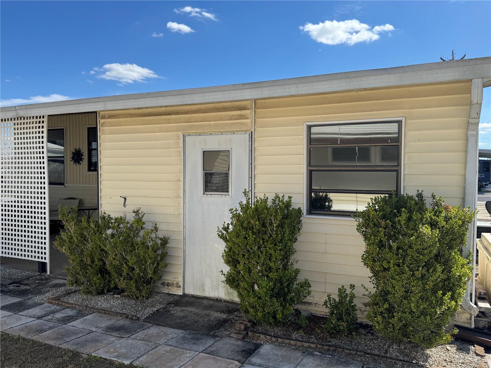 AMERICAN CONDOMINIUM PARKS-ZEPHYRHILLS - Residential