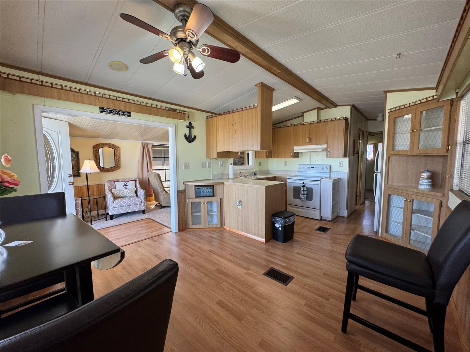 AMERICAN CONDOMINIUM PARKS-ZEPHYRHILLS - Residential