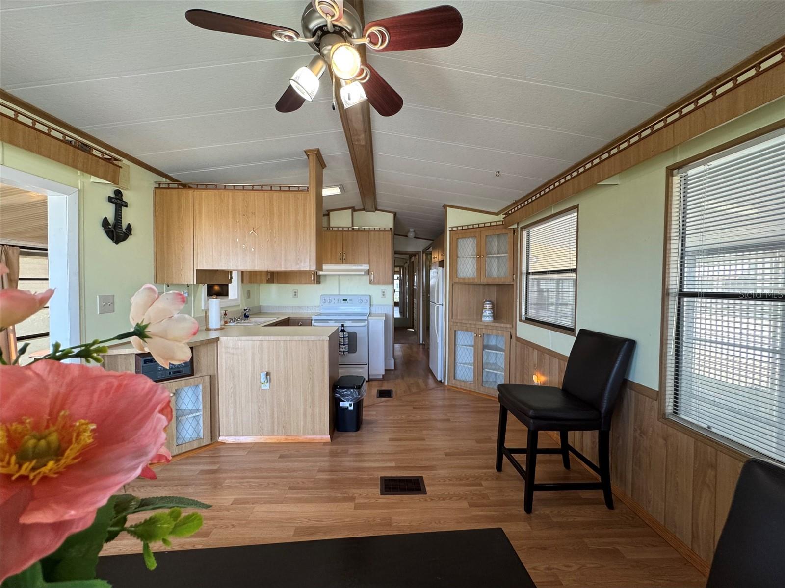 AMERICAN CONDOMINIUM PARKS-ZEPHYRHILLS - Residential