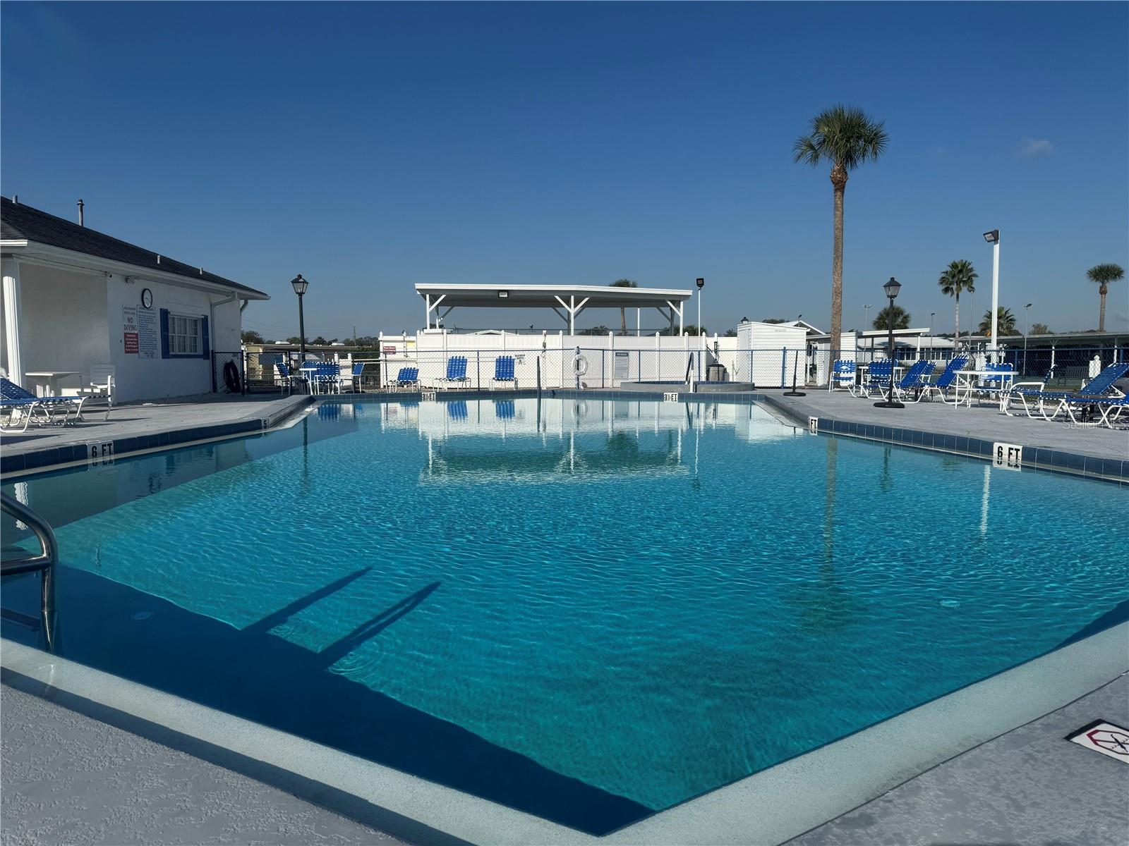 AMERICAN CONDOMINIUM PARKS-ZEPHYRHILLS - Residential