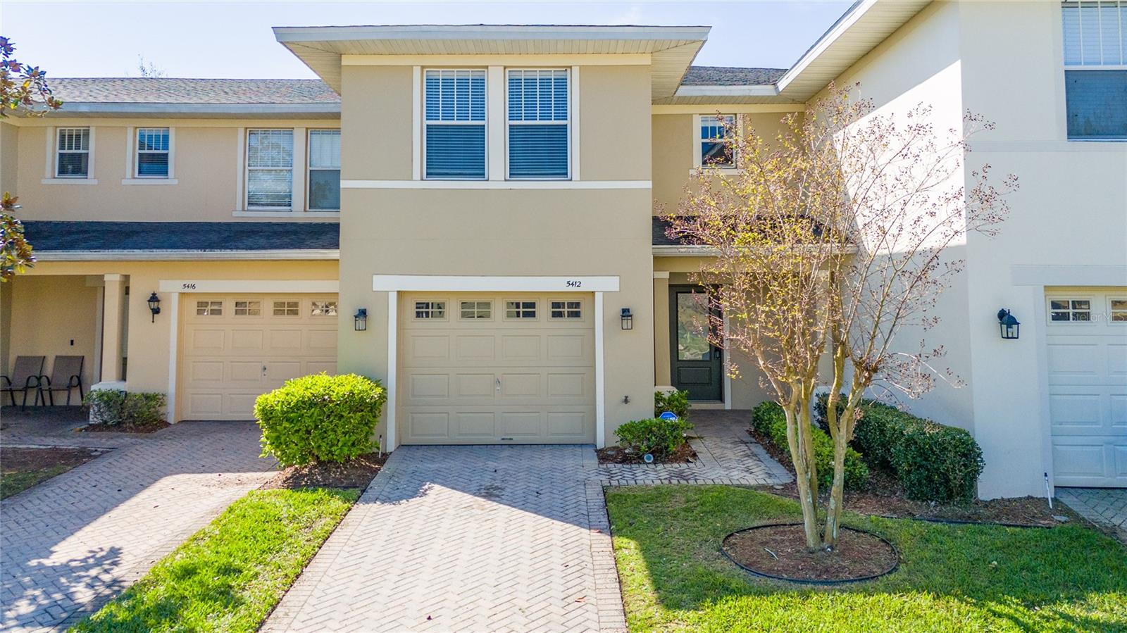 Welcome to 5412 Caramella Drive, Orlando, FL 32829, a beautifully maintained 3-bedroom, 2-bathroom single-family home located in the highly desirable Vista Lakes Village community. This property offers comfort, style, and convenience in a peaceful residential setting.

 3 Bedrooms
 2 Bathrooms
 1-Car Garage
 Fenced Backyard
 Washer & Dryer Included
 Covered Patio Area
 Central A/C

The home features an open-concept living and dining area filled with natural light, along with a spacious kitchen equipped with stainless steel appliances, plenty of cabinet space, and a breakfast nook. The primary suite offers a walk-in closet and a private bathroom with dual sinks and a soaking tub.

Enjoy relaxing evenings or weekend barbecues in the fully fenced backyard with a covered patio — perfect for outdoor living year-round.

? Assigned Schools (Orange County Public Schools):

Elementary: Vista Lakes Elementary School

Middle: Odyssey Middle School

High School: Colonial High School

Conveniently located near Orlando International Airport, Lake Nona Medical City, major highways (417 & 528), shopping, dining, and top-rated schools.

 — schedule your tour today!