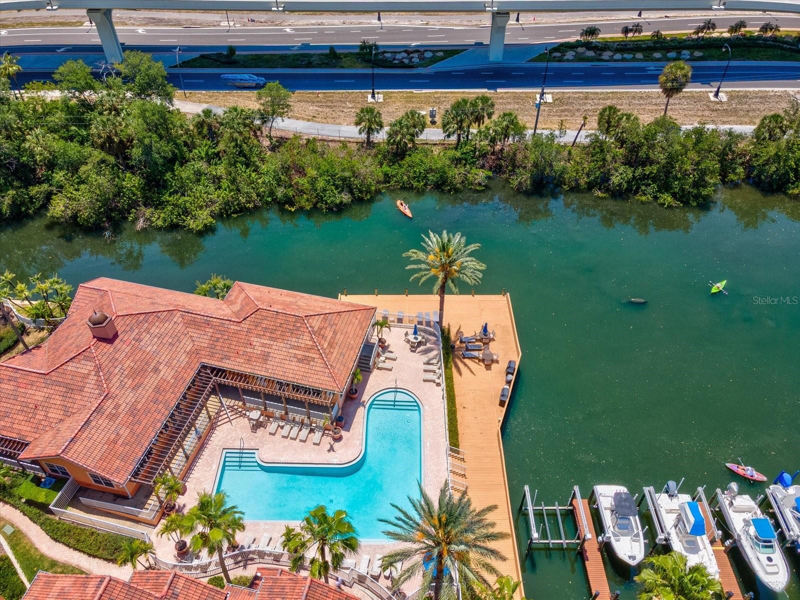CULBREATH KEY BAYSIDE CONDOMIN - Residential