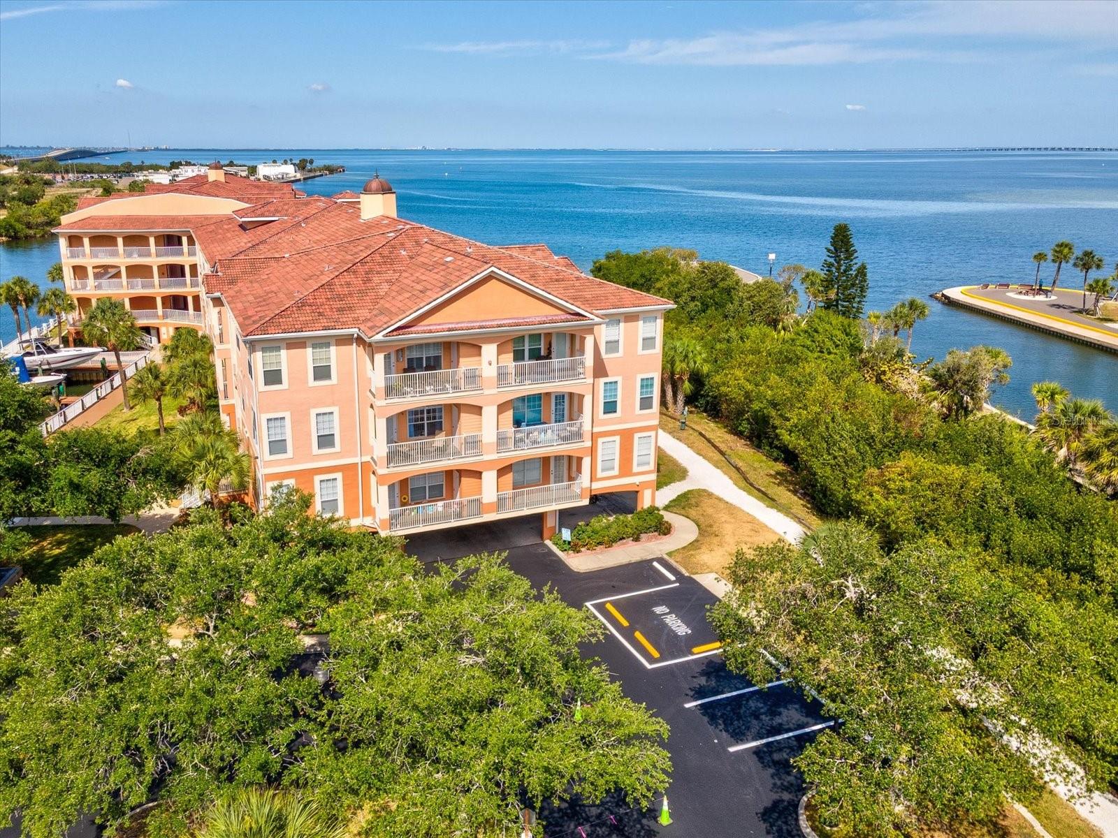 CULBREATH KEY BAYSIDE CONDOMIN - Residential