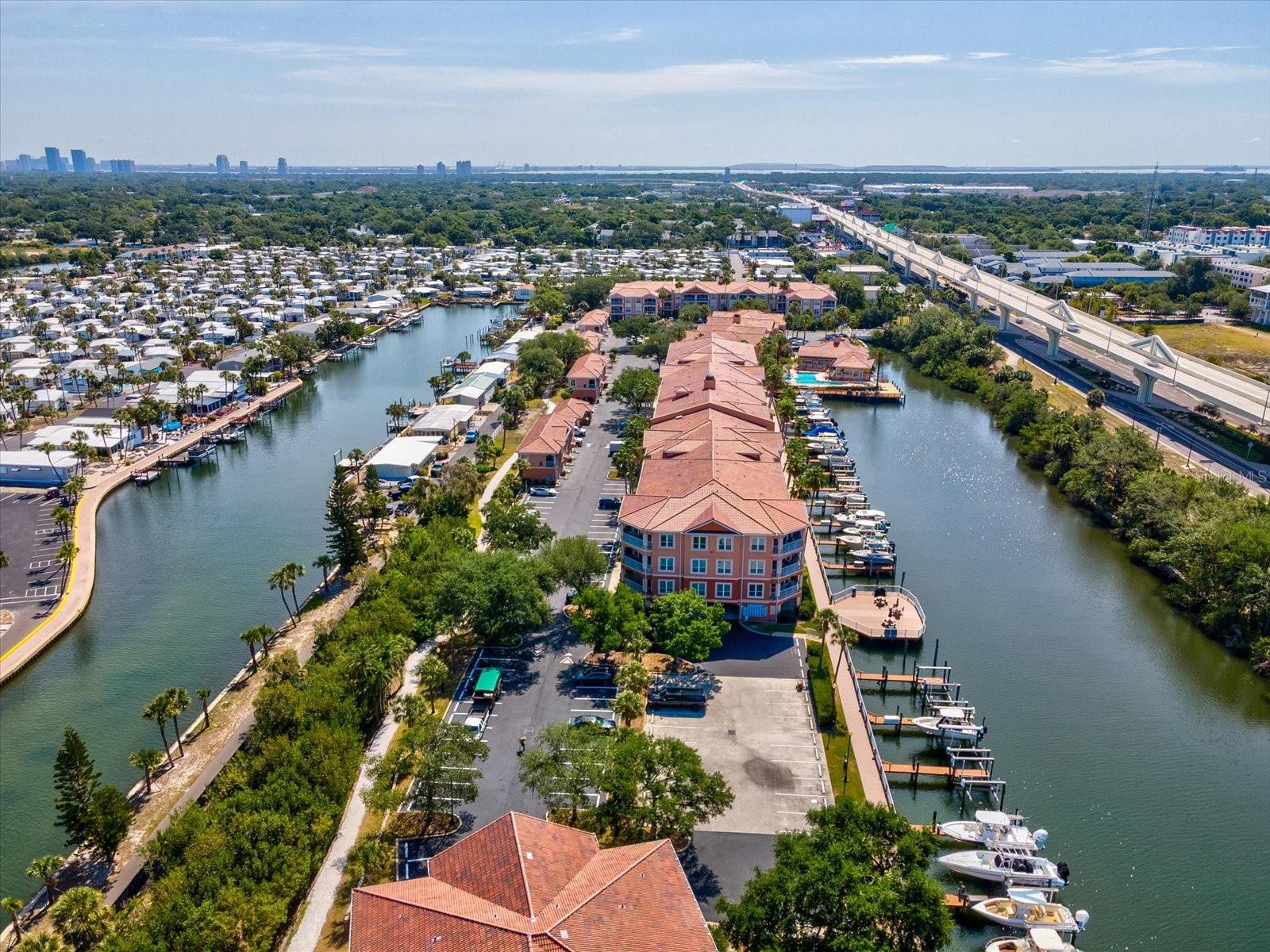 CULBREATH KEY BAYSIDE CONDOMIN - Residential