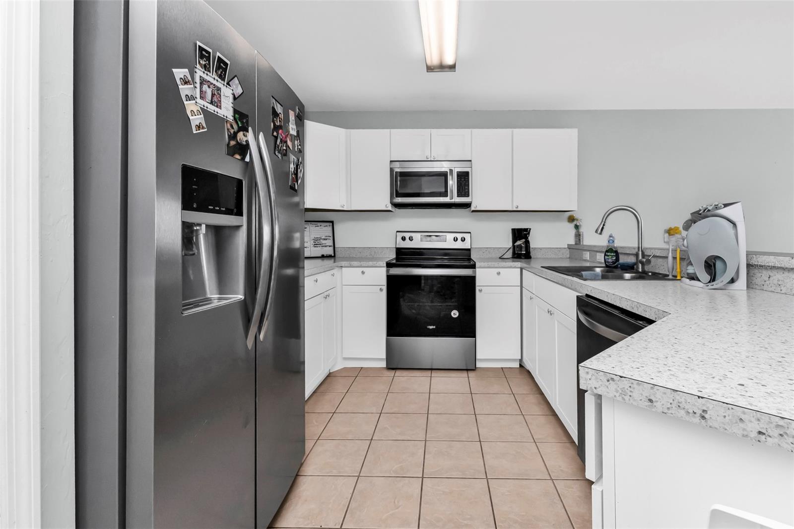 LEHIGH ESTATES - Residential Income