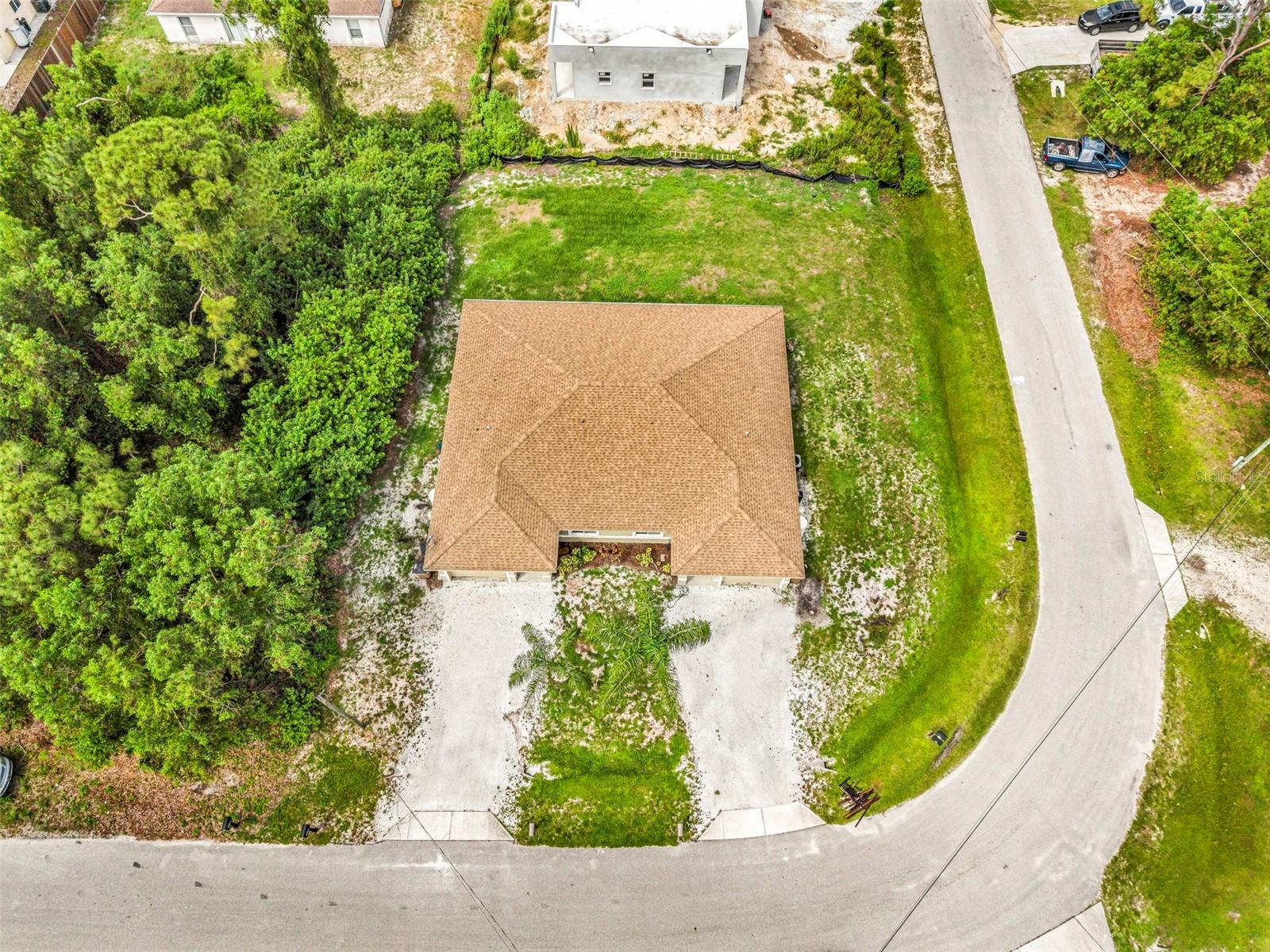 LEHIGH ESTATES - Residential Income