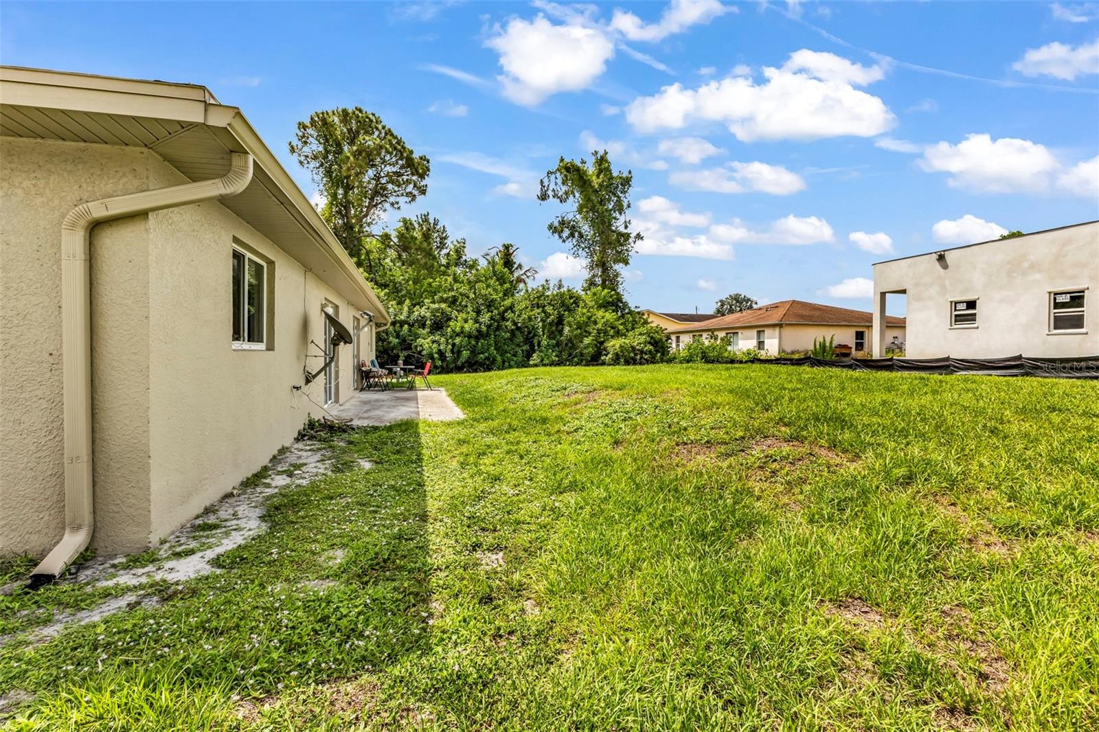 LEHIGH ESTATES - Residential Income