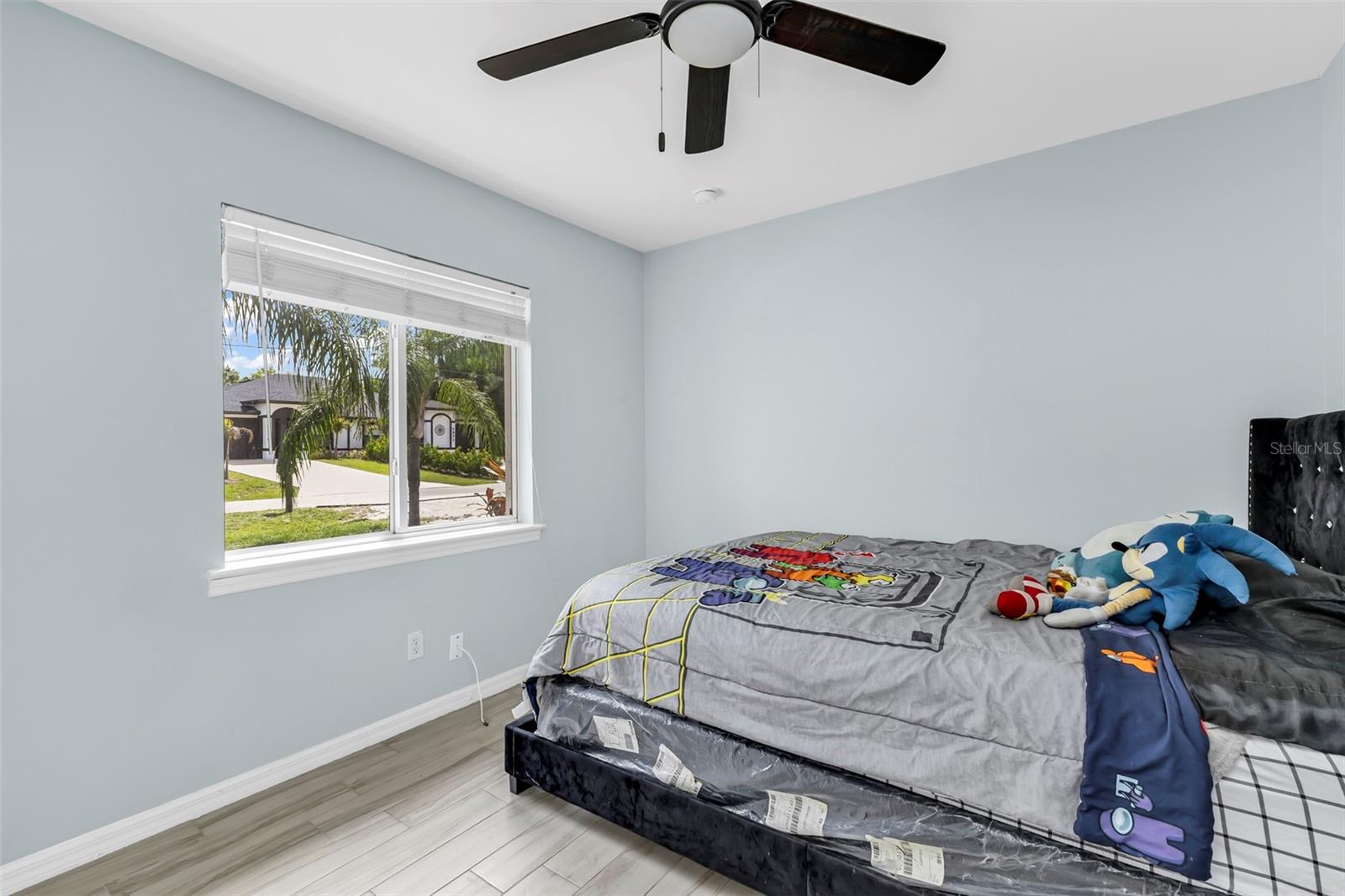 LEHIGH ESTATES - Residential Income
