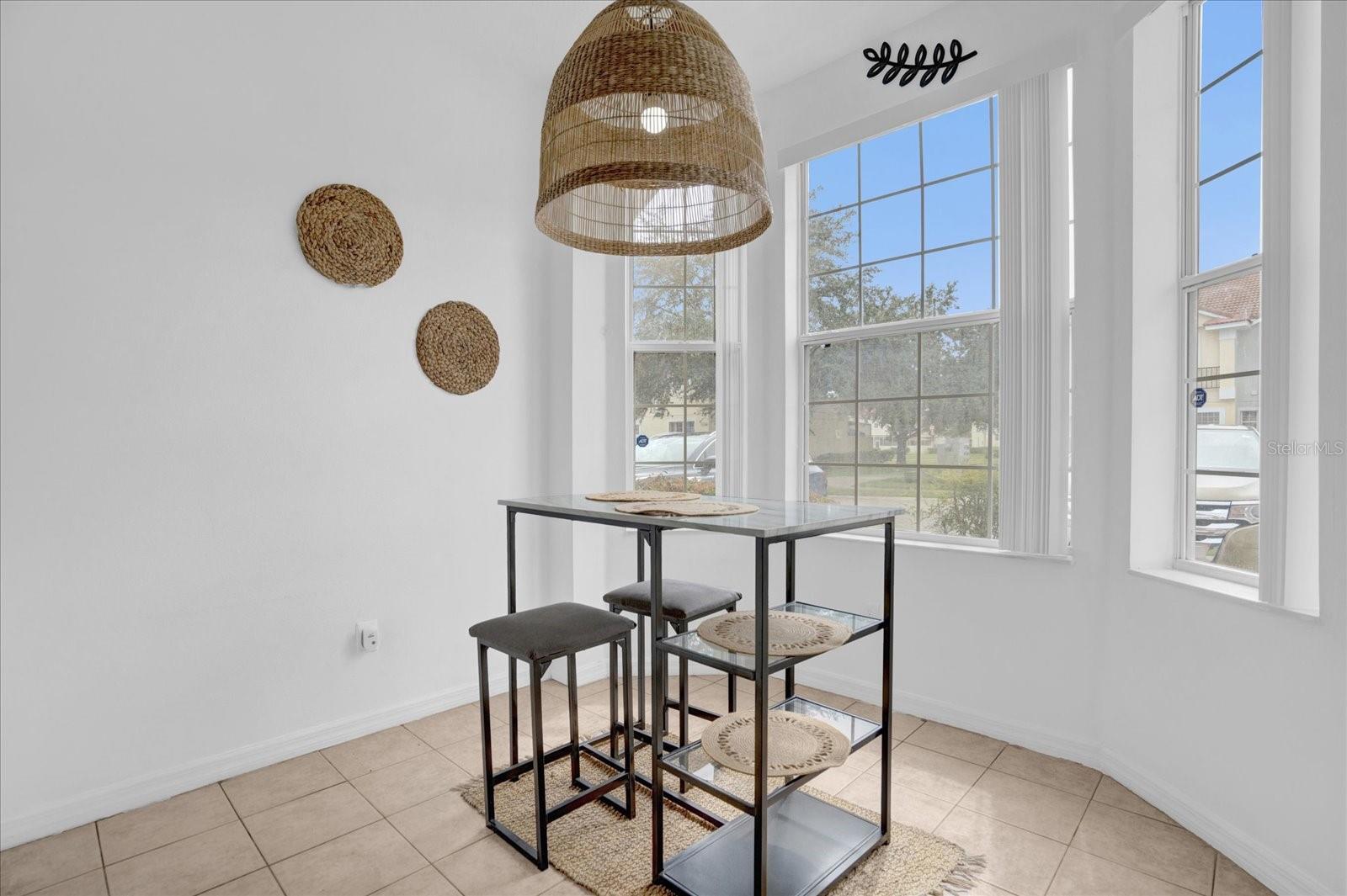 FIESTA KEY - Residential Lease