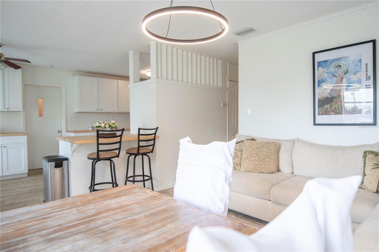 TANGELO PARK SEC 04 - Residential Lease