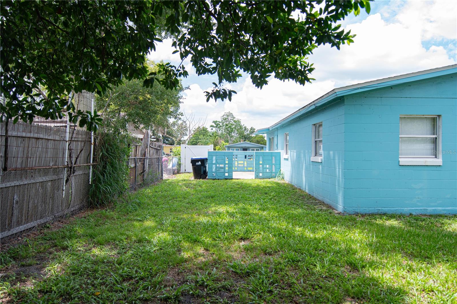 TANGELO PARK SEC 04 - Residential Lease
