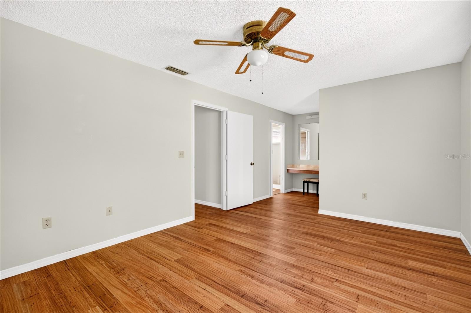 OAK RUN NBRHD 01 - Residential