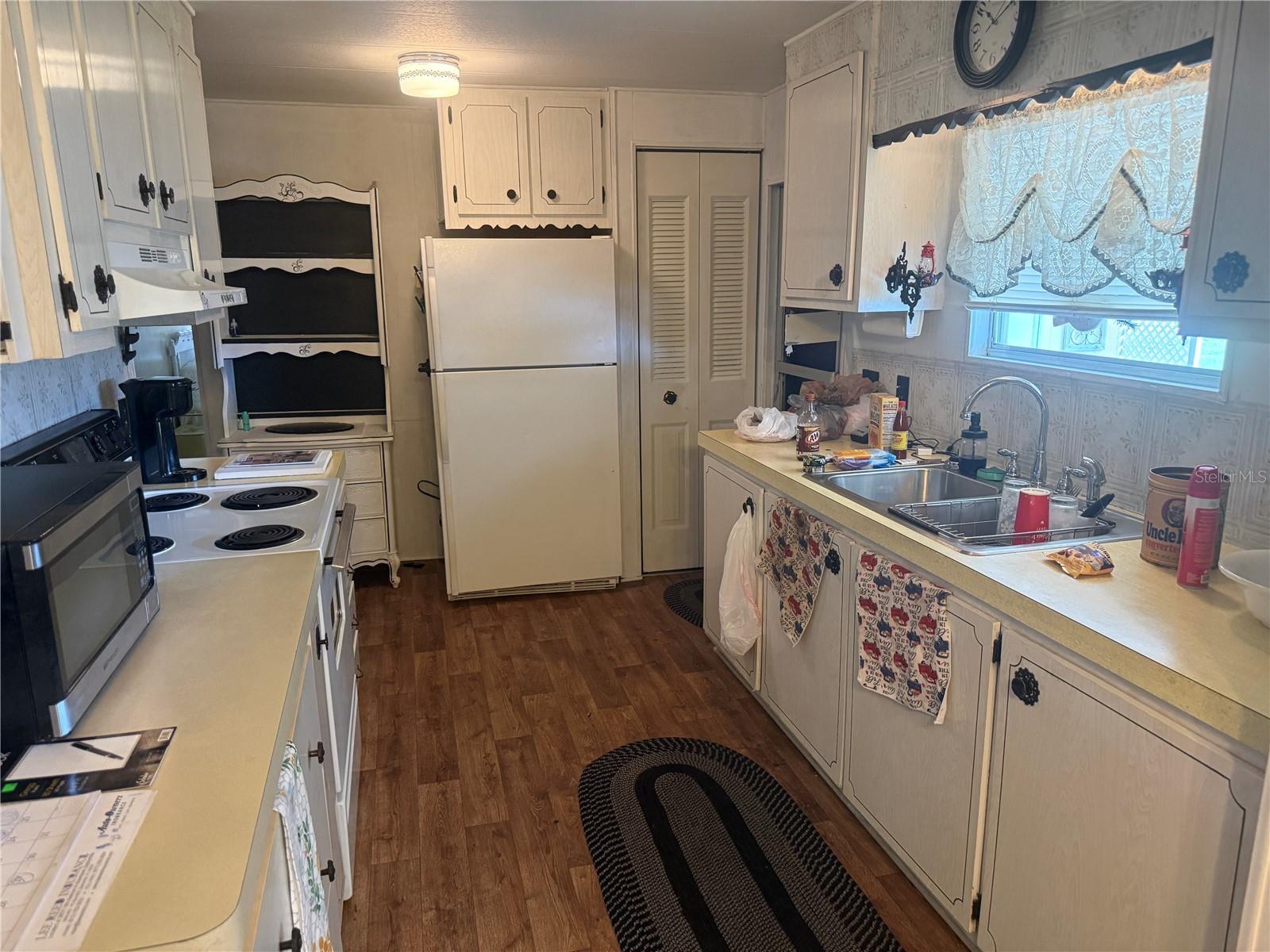 VALLEYDALE ACRES - Residential