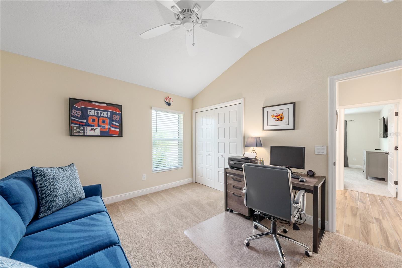 VILLAGES/SOUTHERN OAKS UN 51 - Residential