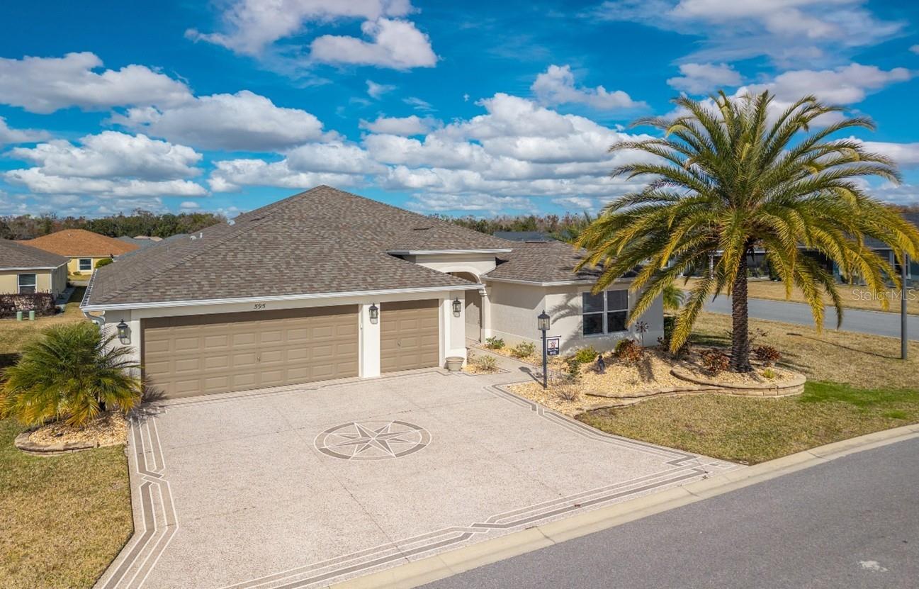 VILLAGES/SOUTHERN OAKS UN 51 - Residential