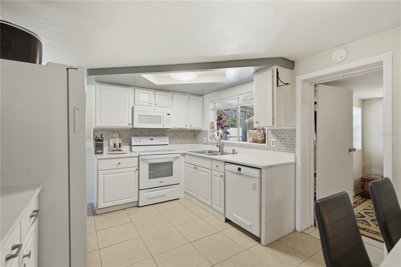 HOLIDAY HILL SUB - Residential