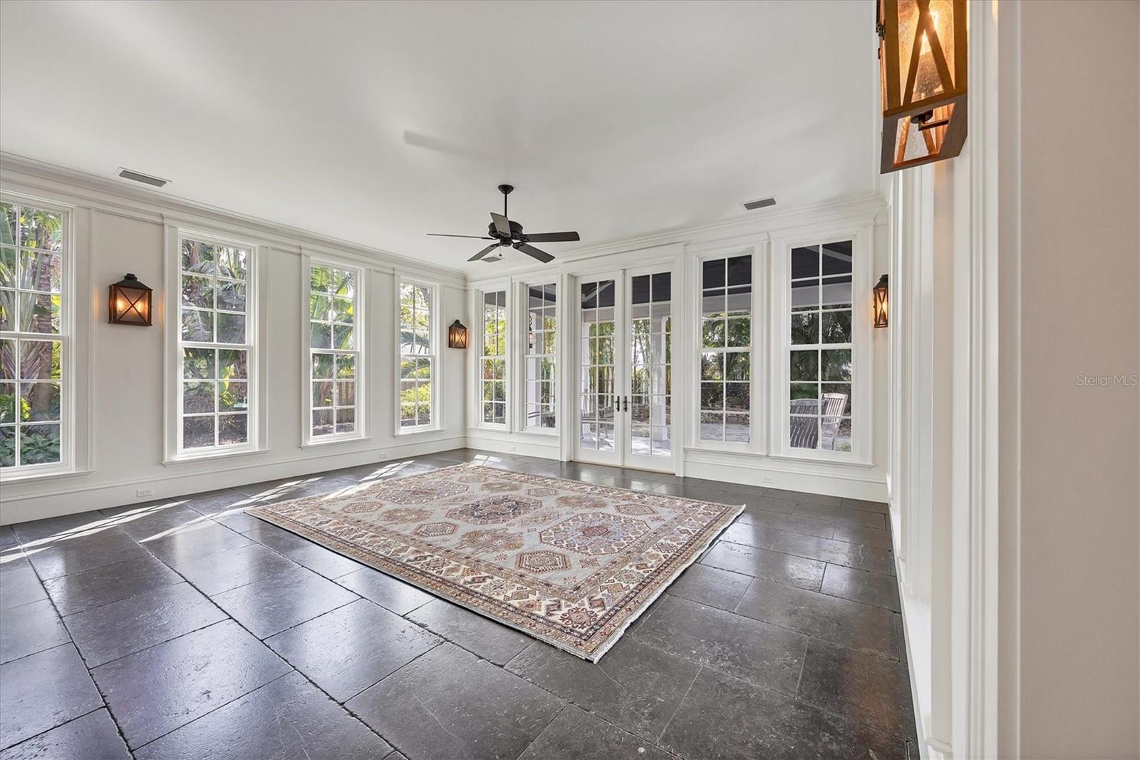 CHEROKEE PARK 2 - Residential