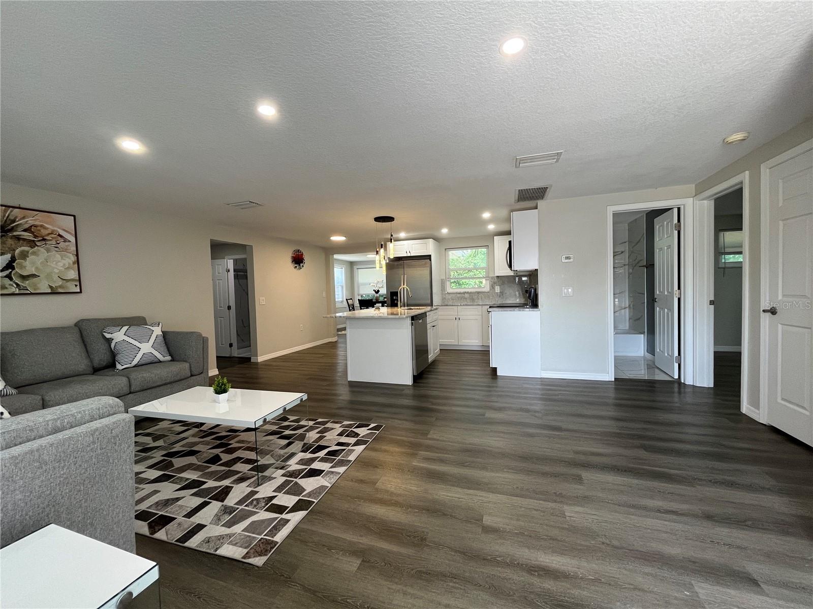 BARBY HEIGHTS FIRST ADD - Residential