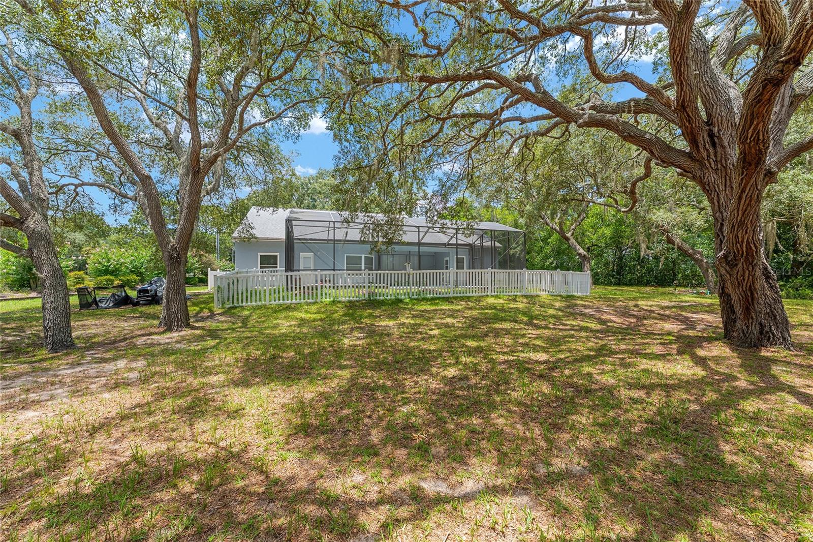 PINE RIDGE UNIT 03 - Residential