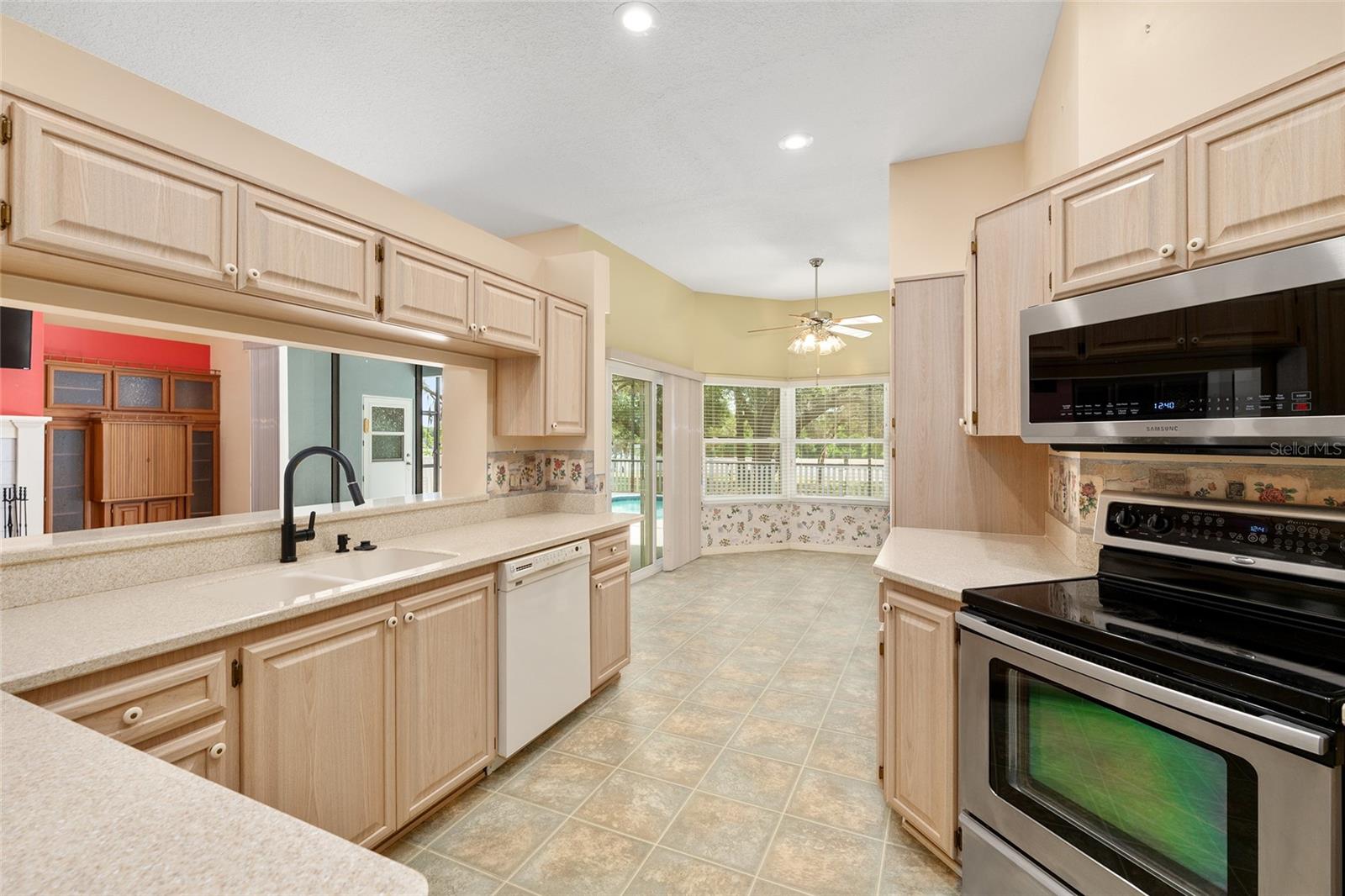 PINE RIDGE UNIT 03 - Residential