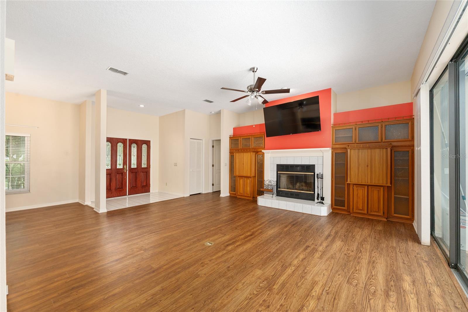 PINE RIDGE UNIT 03 - Residential