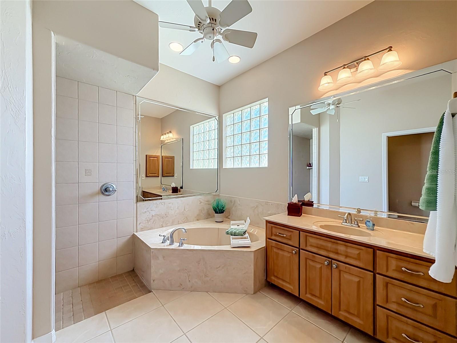 PUNTA GORDA ISLES SEC 20 - Residential
